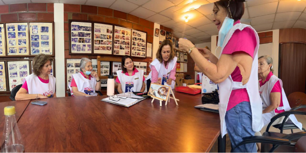 trabajo voluntarias pulguero